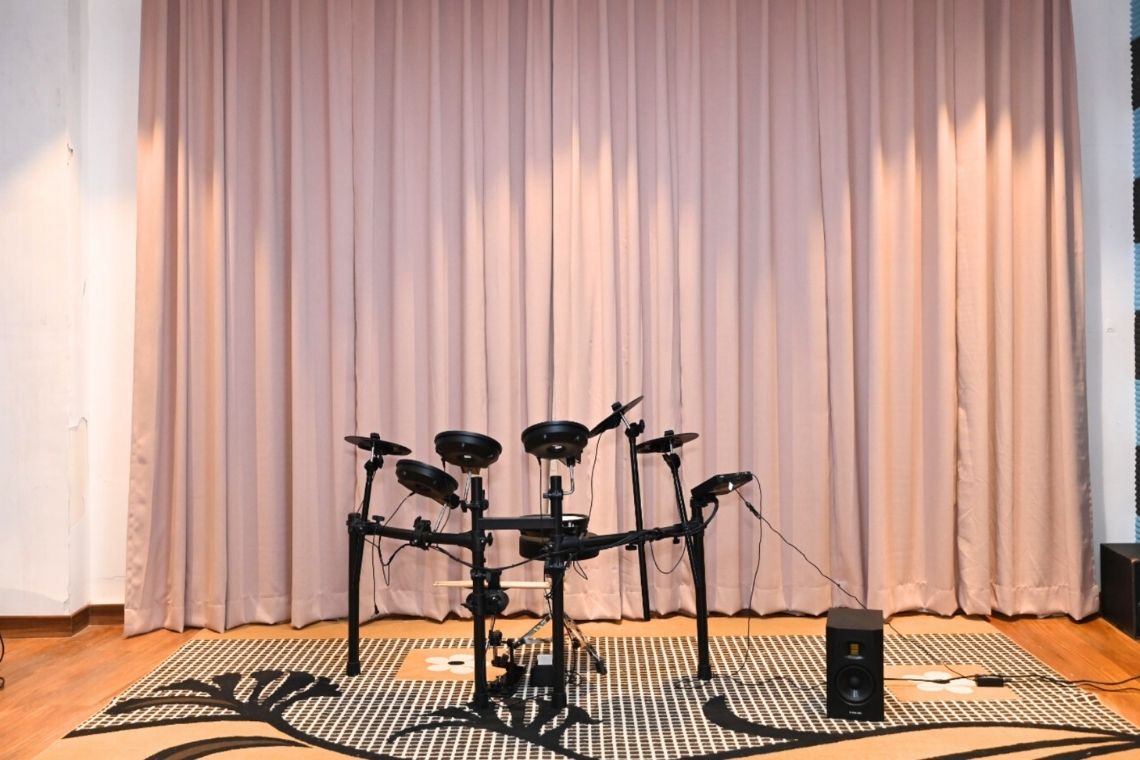 music-production-room-at-the-aviyaan-lucknow